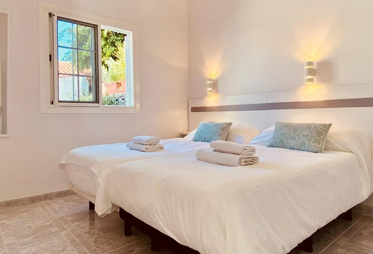 마스팔로마스 Click&Guest - Casita Relax Near Yumbo 아파트 스페인